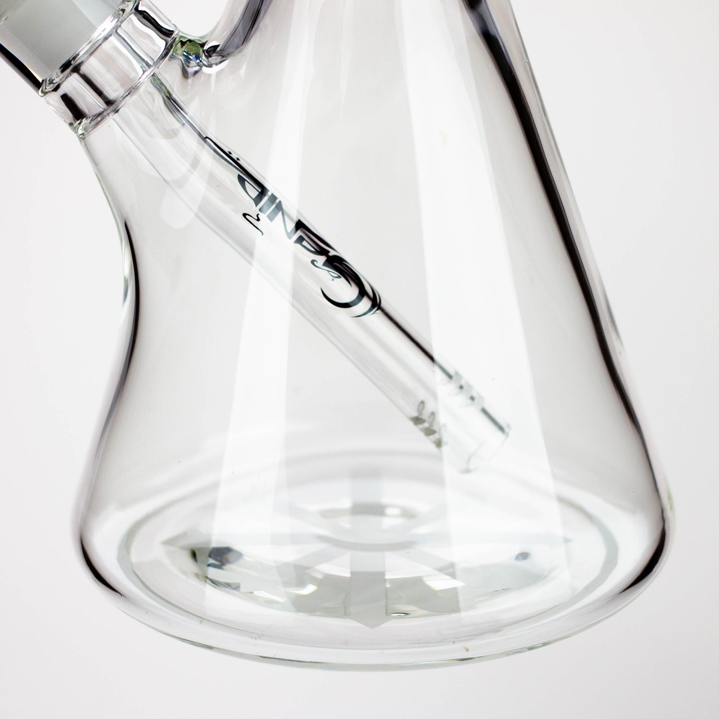 Genie | 17" Sandblasted Artwork Tube 7mm Glass Water Bong_4