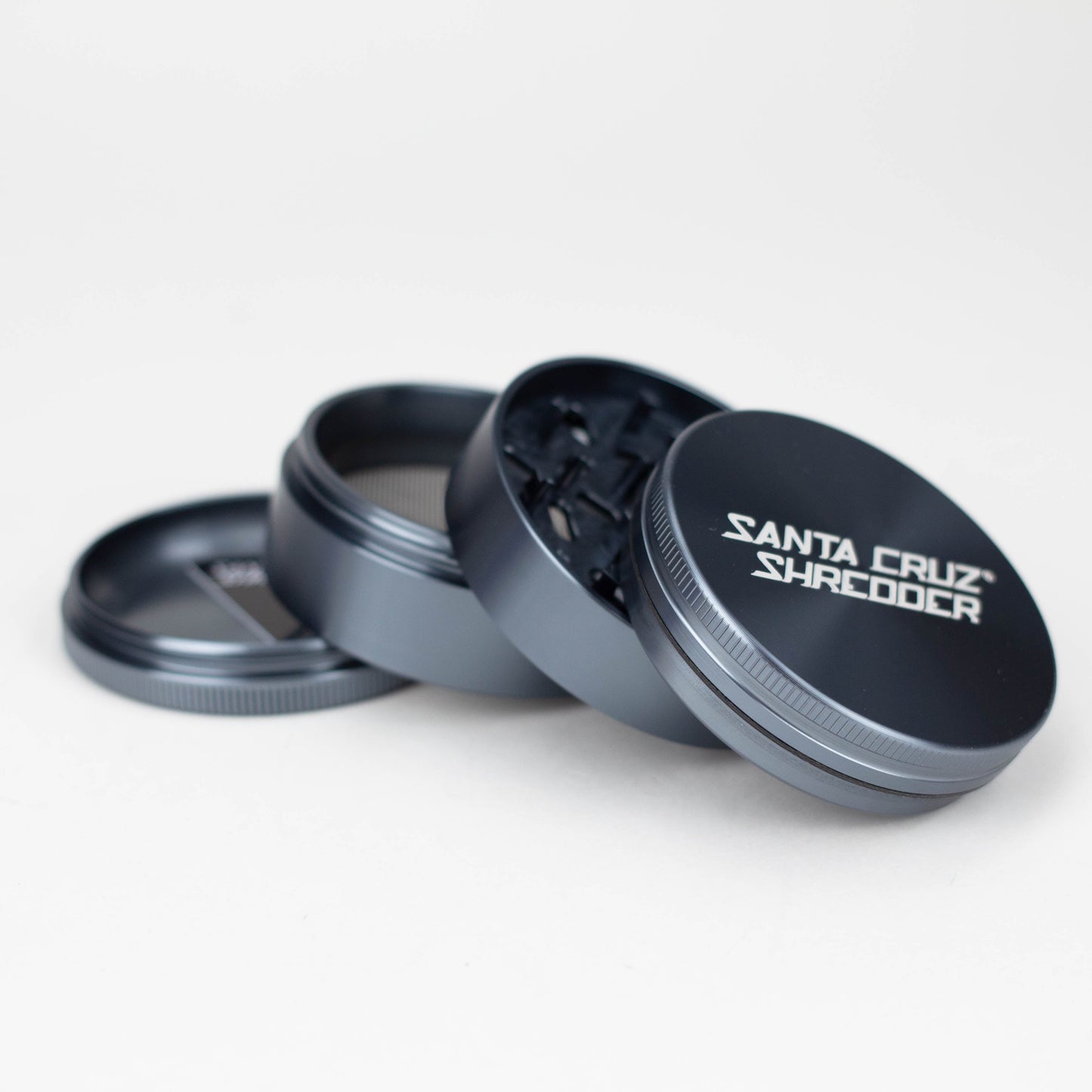 Santa Cruz Shredder | 4 Piece Large Shredder_1