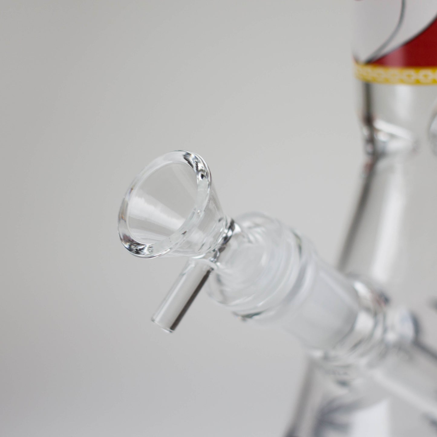 10" Cartoon Glow-in-the-Dark Glass Bong_3