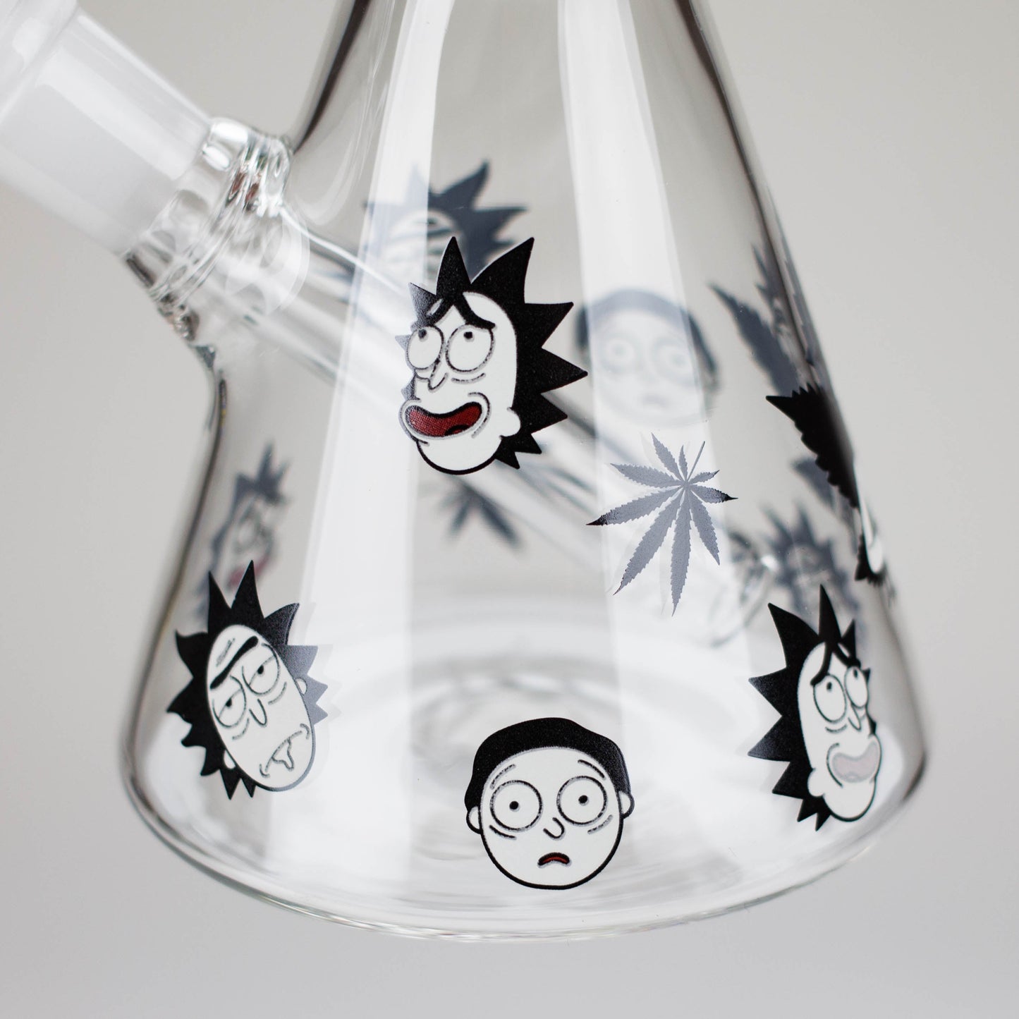 10" Cartoon Glow-in-the-Dark Glass Bong_4