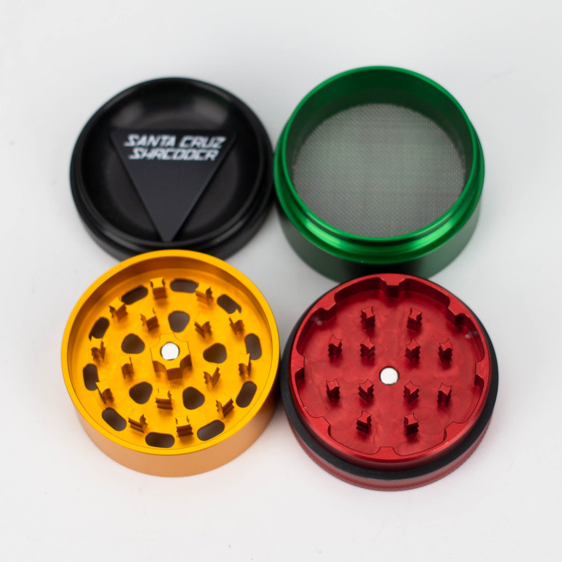 Santa Cruz Shredder | 4 Piece Medium Shredder_17