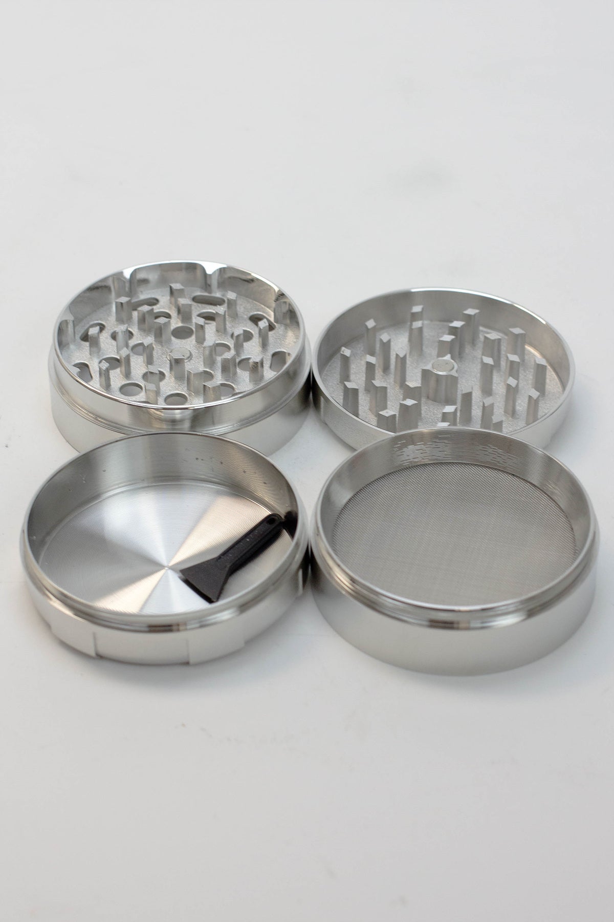 Ghost | 4 Piece Large Metal Grinder_3